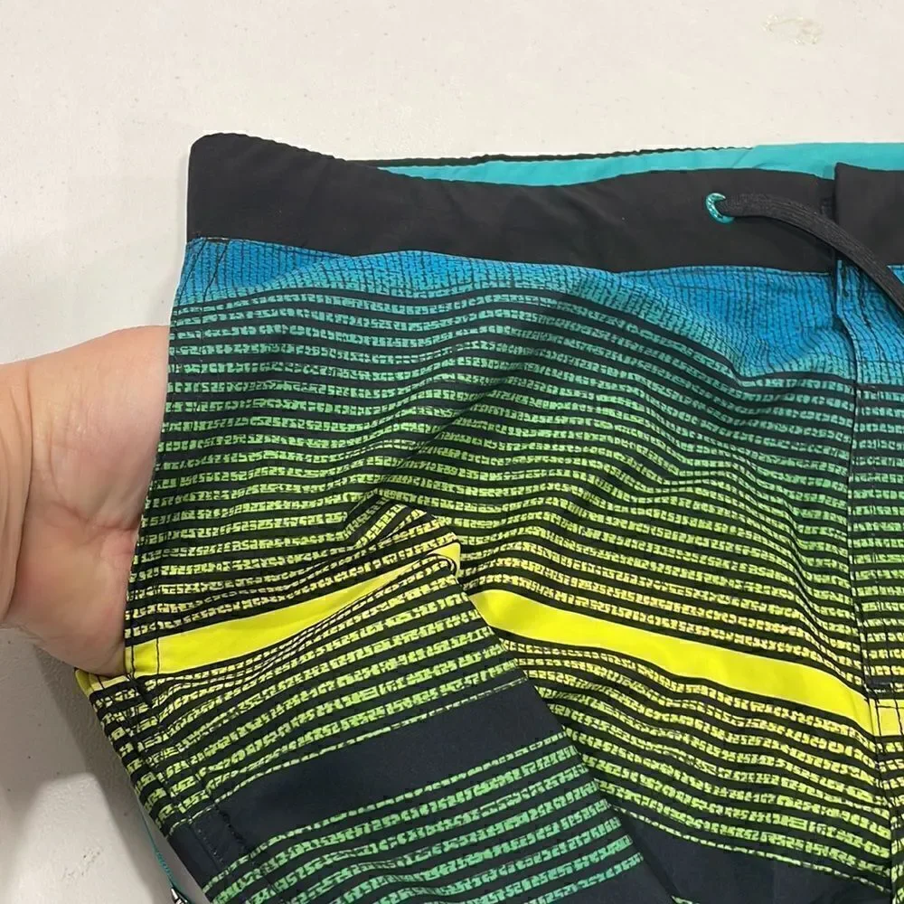 NWOT ZeroXposur Striped Lined Swim Trunks.  Size M medium